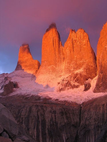 torres del paine by bigeoino