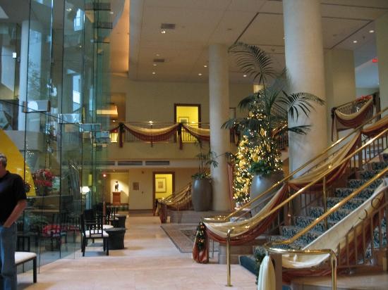 lobby hotel